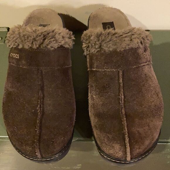 Crocs Furry Mules - Picture 1 of 8